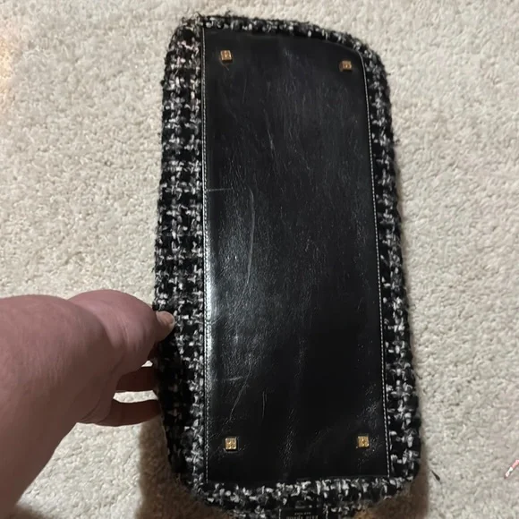 Kate Spade Black and White Houndstooth Shoulder Bag - Picture 4 of 6